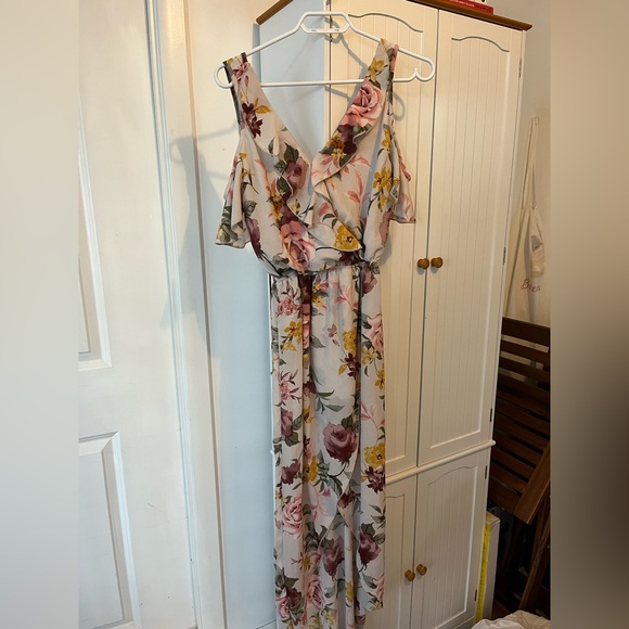 Various dresses for sale - Picture 6 of 14